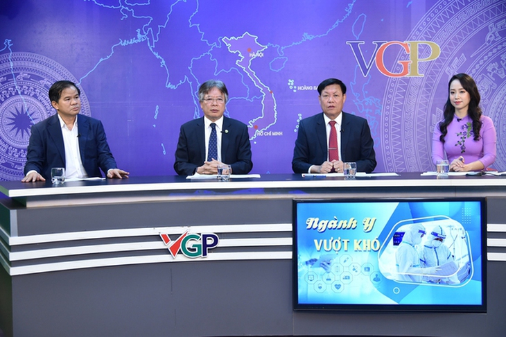 Giám đốc 2 bệnh viện nhất ở Hà Nội trải lòng để phục vụ, chăm sóc người bệnh một cách tốt hơn - Ảnh 1. Giám đốc 2 bệnh viện nhất ở Hà Nội trải lòng để phục vụ, chăm sóc người bệnh một cách tốt hơn - Ảnh 1.