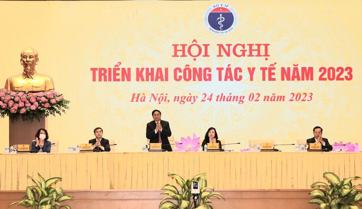 Thủ tướng chủ trì Hội nghị triển khai công tác y tế năm 2023 - Ảnh 1. Thủ tướng chủ trì Hội nghị triển khai công tác y tế năm 2023 - Ảnh 1.