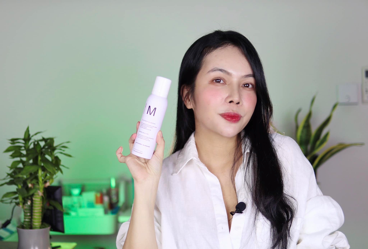 Beauty blogger Huỳnh Thuyên: 30 tuổi chưa bao giờ là quá muộn để bắt đầu - Ảnh 1. Beauty blogger Huỳnh Thuyên: 30 tuổi chưa bao giờ là quá muộn để bắt đầu - Ảnh 1.