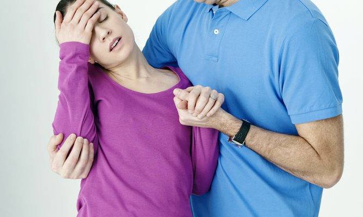 Ngất có phải do bệnh tim và nguyên nhân gây ngất? - Ảnh 1.