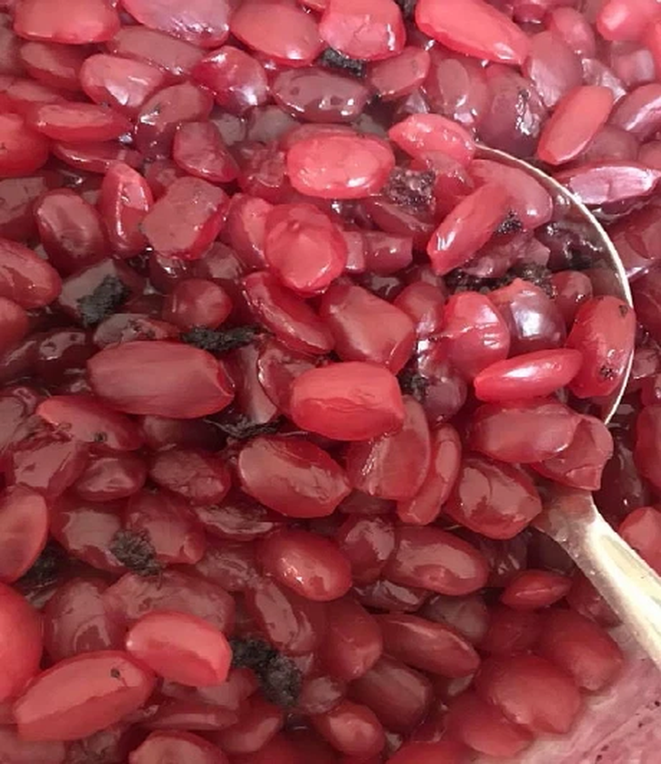 Hạt đác đầu mùa giá cao vẫn được nhiều bà nội trợ săn tìm - Ảnh 3. Hạt đác đầu mùa giá cao vẫn được nhiều bà nội trợ săn tìm - Ảnh 3.