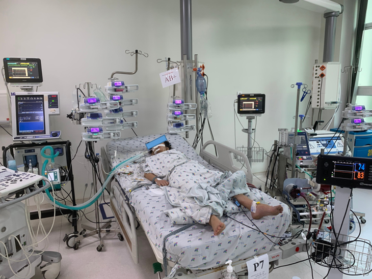 Ngất xỉu khi tập thể dục, bé gái phát hiện mắc viêm cơ tim tối cấp - Ảnh 1. Ngất xỉu khi tập thể dục, bé gái phát hiện mắc viêm cơ tim tối cấp - Ảnh 1.