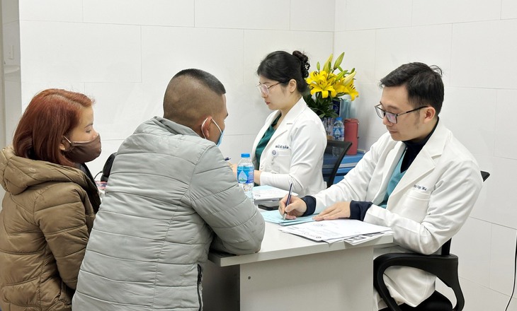 24 tuổi đã suy buồng trứng nặng - Ảnh 1. 24 tuổi đã suy buồng trứng nặng - Ảnh 1.
