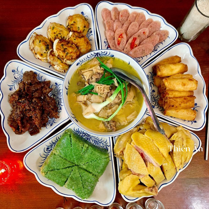 Gợi ý 4 thực đơn mâm cỗ mặn cúng rằm tháng Giêng đầy đủ tươm tất - Ảnh 2.