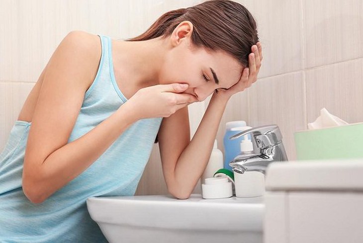 Mẹo ăn uống giúp bà bầu giảm cơn ốm nghén - Ảnh 2.