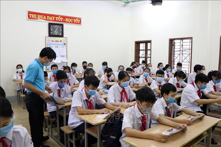 Chính sách BHYT HSSV ngày càng được hoàn thiện theo hướng quyền lợi, chất lượng KCB nâng cao - Ảnh 1.