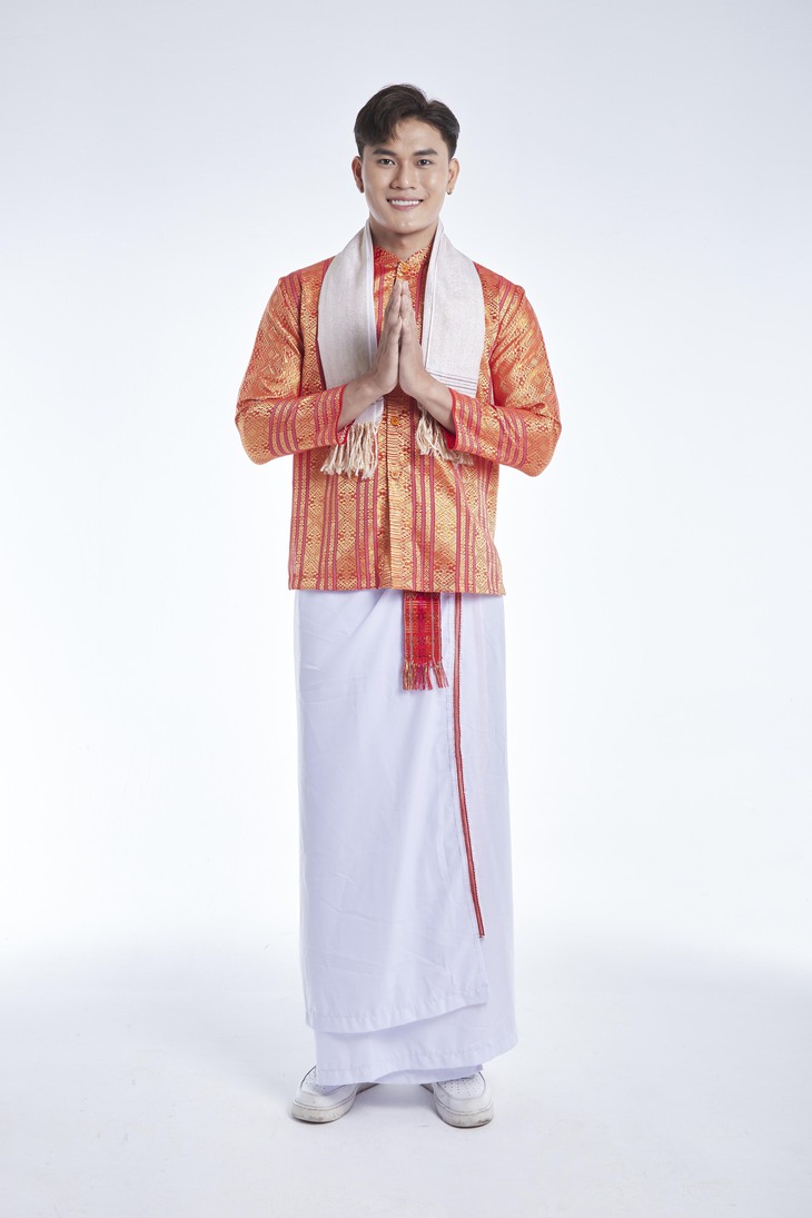 Bộ tứ đại sứ Hoa hậu và Nam vương siêu mẫu thể hình thế giới 2023 đa sắc trong trang phục Chăm  - Ảnh 6.