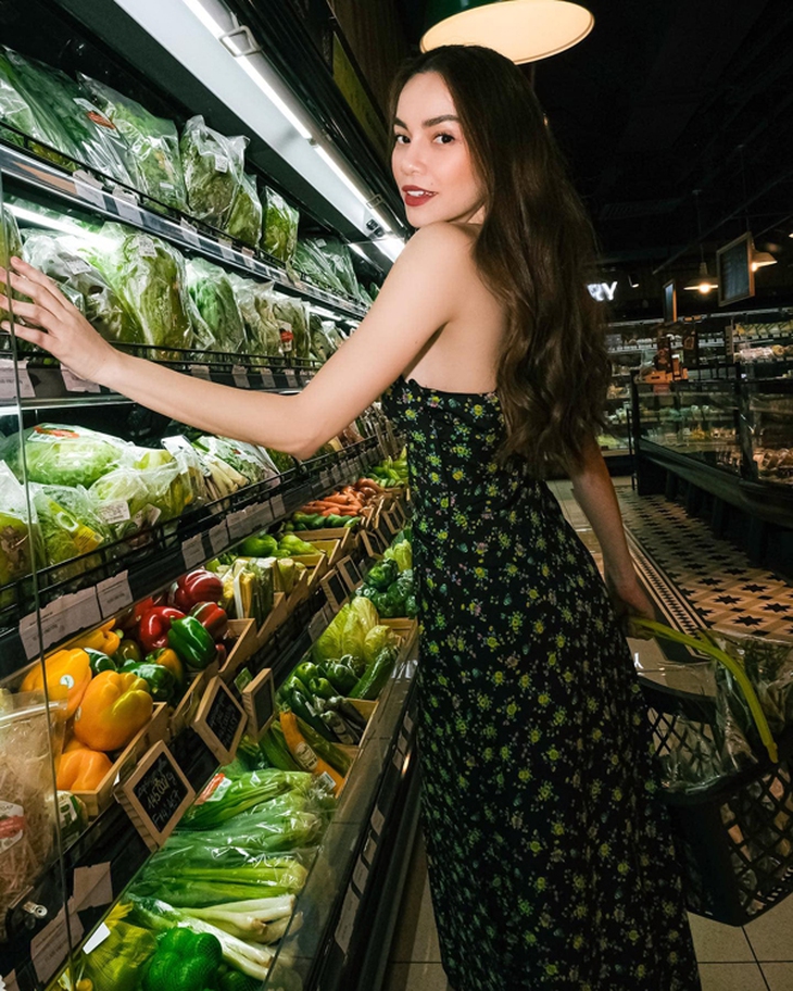 Hồ Ngọc Hà tập luyện cật lực sau Tết để lấy lại vóc dáng nuột nà - Ảnh 3.