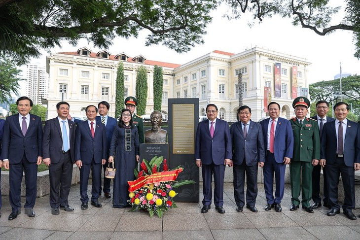 Hình ảnh Thủ tướng hội kiến Tổng thống Singapore Halimah Yacob - Ảnh 6. Hình ảnh Thủ tướng hội kiến Tổng thống Singapore Halimah Yacob - Ảnh 6.