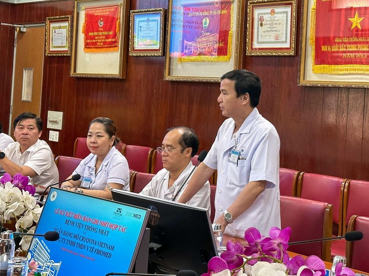 Lễ ký hợp tác ứng dụng tế bào gốc trong điều trị cơ xương khớp - Ảnh 2. Lễ ký hợp tác ứng dụng tế bào gốc trong điều trị cơ xương khớp - Ảnh 2.