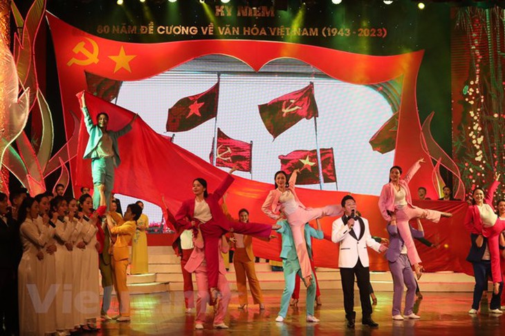Phát biểu của Thủ tướng tại lễ Kỷ niệm 80 năm Đề cương về Văn hóa - Ảnh 15.