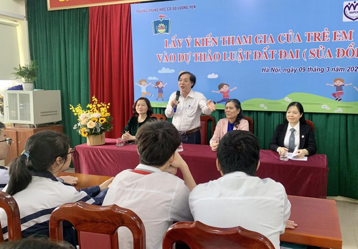 Tại sao lại tổ chức hội nghị lấy ý kiến của học sinh về Luật Đất đai (sửa đổi)? - Ảnh 2. Tại sao lại tổ chức hội nghị lấy ý kiến của học sinh về Luật Đất đai (sửa đổi)? - Ảnh 2.