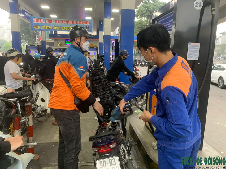 Giá xăng dầu đồng loạt tăng trở lại - Ảnh 2.