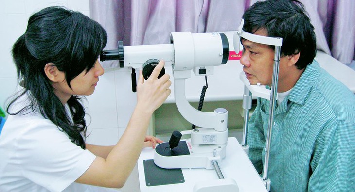Nguyên nhân, triệu chứng, cách điều trị và phòng bệnh Glocom - Ảnh 1.