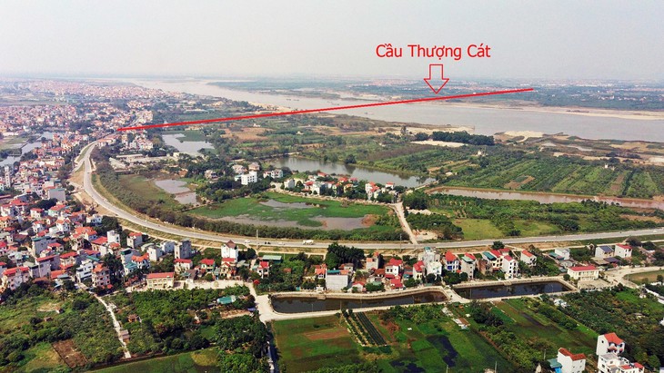 Hà Nội sắp có cầu bắc qua sông Hồng hơn 8.300 tỷ đồng, có tới 8 làn xe - Ảnh 1. Hà Nội sắp có cầu bắc qua sông Hồng hơn 8.300 tỷ đồng, có tới 8 làn xe - Ảnh 1.