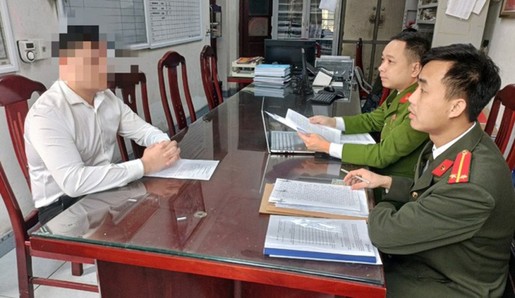 Xử phạt 7,5 triệu đồng đối tượng chuyển cuộc gọi đòi nợ đến đường dây nóng Bộ Công an - Ảnh 2. Xử phạt 7,5 triệu đồng đối tượng chuyển cuộc gọi đòi nợ đến đường dây nóng Bộ Công an - Ảnh 2.