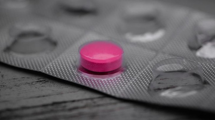 Thuốc và vitamin giúp giảm đau bụng kinh - Ảnh 3.