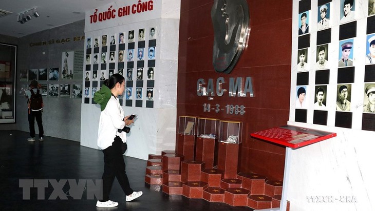 35 năm cuộc chiến bảo vệ Gạc Ma: Tổ quốc ghi công những anh hùng - Ảnh 18. 35 năm cuộc chiến bảo vệ Gạc Ma: Tổ quốc ghi công những anh hùng - Ảnh 18.
