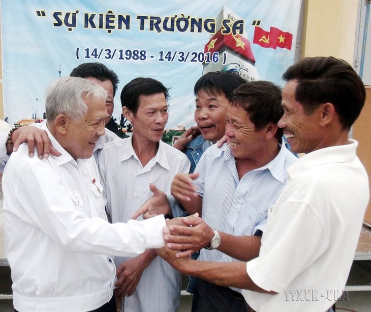 35 năm cuộc chiến bảo vệ Gạc Ma: Tổ quốc ghi công những anh hùng - Ảnh 23. 35 năm cuộc chiến bảo vệ Gạc Ma: Tổ quốc ghi công những anh hùng - Ảnh 23.