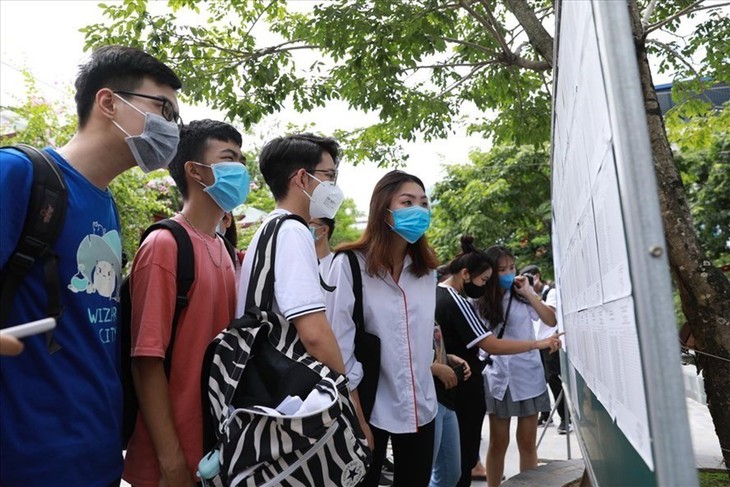 Chi tiết phương thức tuyển sinh lớp 10 chuyên và xét tuyển tư thục tại Hà Nội - Ảnh 2.