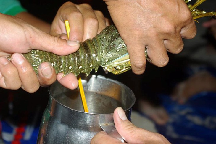 Những món ăn ngon khó cưỡng dù biết có nguy cơ mắc bệnh nguy hiểm - Ảnh 3.