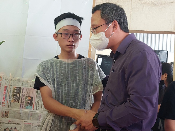 Đề nghị truy tố cán bộ Sở GTVT Bắc Giang lái xe Audi tông chết 3 người - Ảnh 4. Đề nghị truy tố cán bộ Sở GTVT Bắc Giang lái xe Audi tông chết 3 người - Ảnh 4.