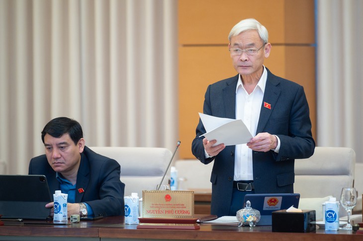Có lộ trình để sớm đưa giá xăng dầu Việt Nam vận hành theo quy luật thị trường - Ảnh 2. Có lộ trình để sớm đưa giá xăng dầu Việt Nam vận hành theo quy luật thị trường - Ảnh 2.