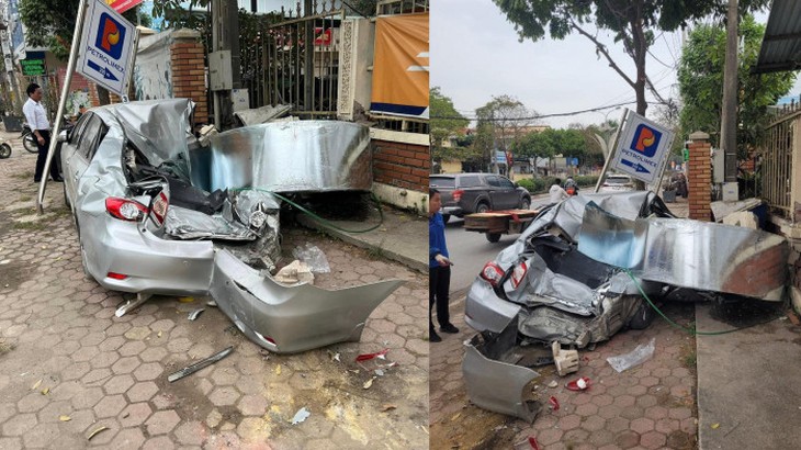 Bộ GTVT chỉ đạo khẩn sau vụ xe container chở thép cuộn rơi xuống đường gây tai nạn - Ảnh 3. Bộ GTVT chỉ đạo khẩn sau vụ xe container chở thép cuộn rơi xuống đường gây tai nạn - Ảnh 3.