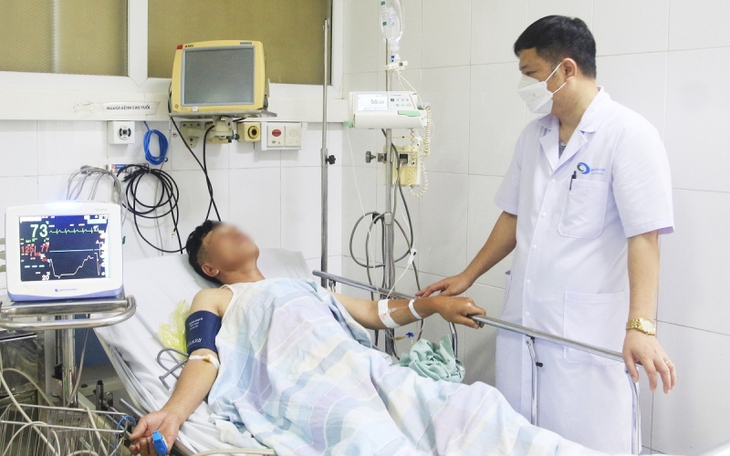 Nhiễm chất cực độc sau khi ăn nửa con so biển