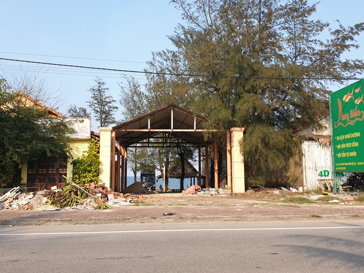 Biển Nhật Lệ nhếch nhác trước mùa du - Ảnh 11.