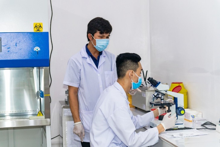Địa điểm uy tín khám chữa bệnh chất lượng cho cộng đồng - Ảnh 2.