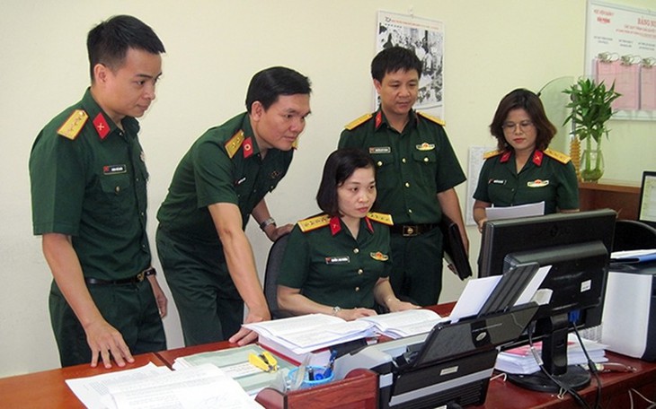 Những chính sách mới về nhân sự và việc làm có hiệu lực từ tháng 3/2023 - Ảnh 2.