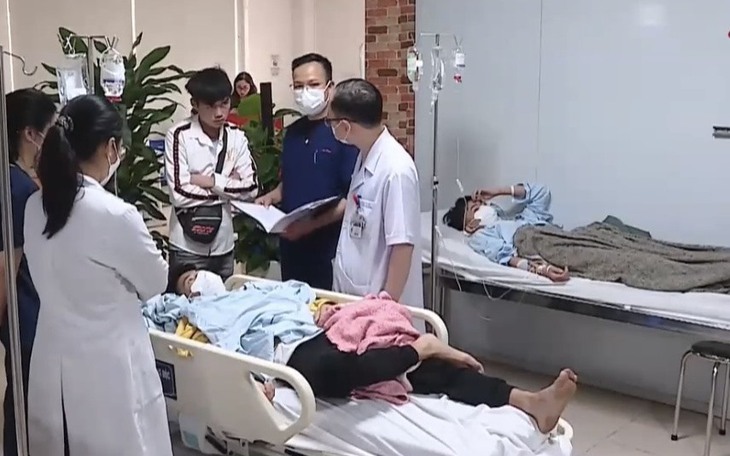 Nhiều công nhân ngộ độc khí tại Công ty HS Tech Vina