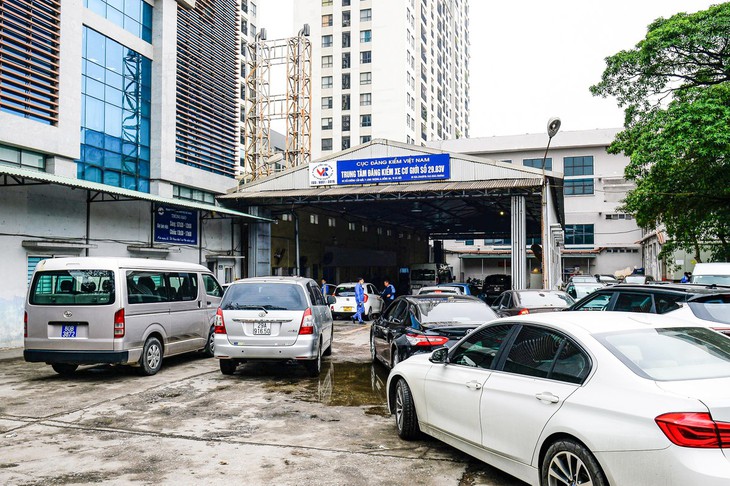 Thêm 2 trung tâm đăng kiểm tại Hà Nội dừng hoạt động - Ảnh 1. Thêm 2 trung tâm đăng kiểm tại Hà Nội dừng hoạt động - Ảnh 1.