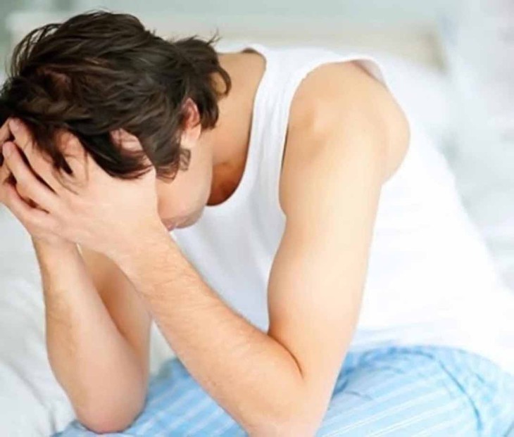 Nam giới trung niên cảnh giác với bệnh Peyronie dương vật - Ảnh 1.