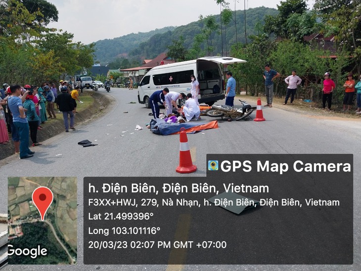 2 người đi xe máy tử vong sau khi va chạm với ô tô trên Quốc lộ 279 - Ảnh 1.