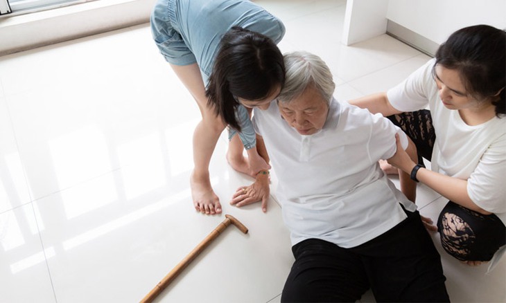 Vì sao người già hay bị loãng xương - Ảnh 3.