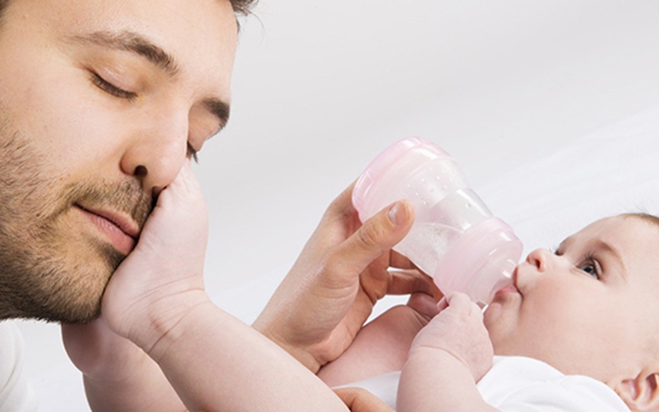 Đàn ông cần biết về chế độ thai sản với lao động nam để không mất quyền lợi