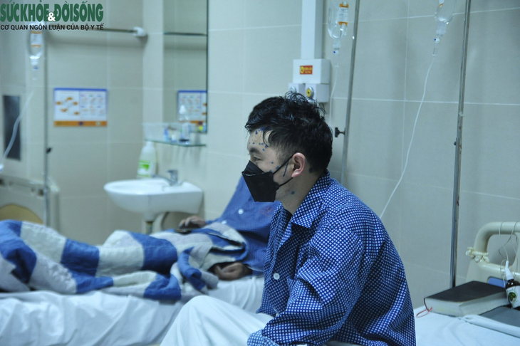 Hà Nội xuất hiện bệnh thủy đậu trái mùa bất thường - Ảnh 1.