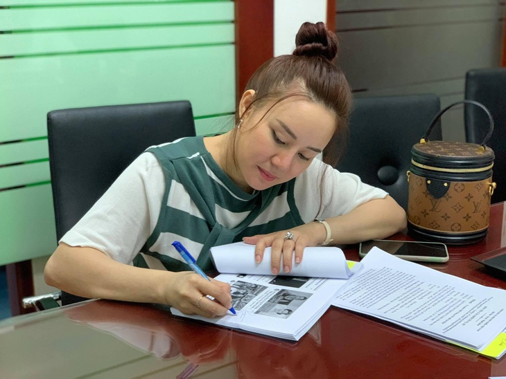 Ca sỹ Vy Oanh không đến buổi triệu tập của Công an TP.HCM - Ảnh 1.