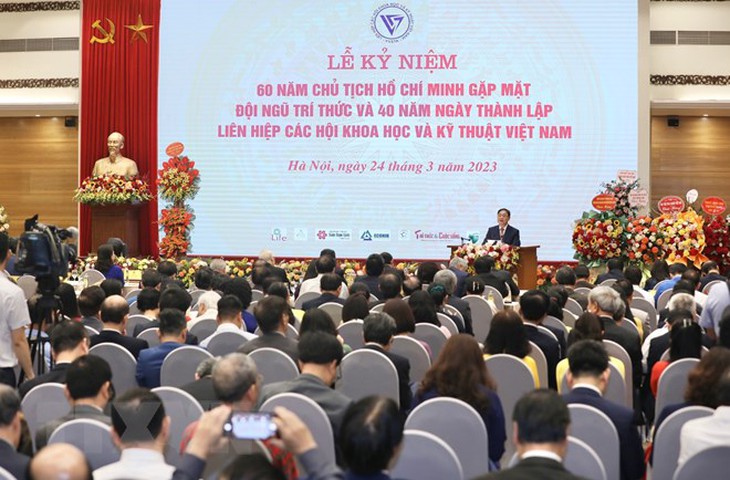 Phát huy tối đa tiềm năng, sức sáng tạo của đội ngũ trí thức - Ảnh 15. Phát huy tối đa tiềm năng, sức sáng tạo của đội ngũ trí thức - Ảnh 15.