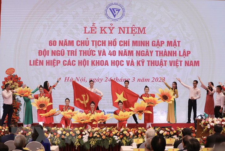 Phát huy tối đa tiềm năng, sức sáng tạo của đội ngũ trí thức - Ảnh 16. Phát huy tối đa tiềm năng, sức sáng tạo của đội ngũ trí thức - Ảnh 16.