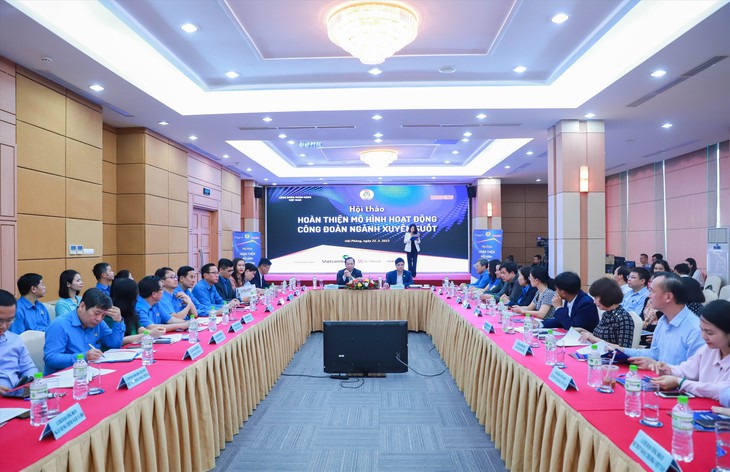 Hoàn thiện công đoàn ngành xuyên suốt: Cần kết hợp chặt chẽ giữa công đoàn địa phương và công đoàn ngành - Ảnh 1.