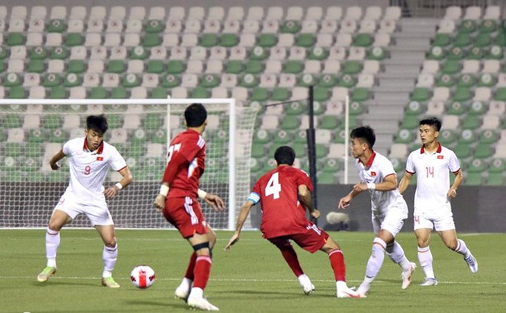 HLV Troussier nói gì sau thất bại liên tiếp cùng U23 Việt Nam? - Ảnh 9.