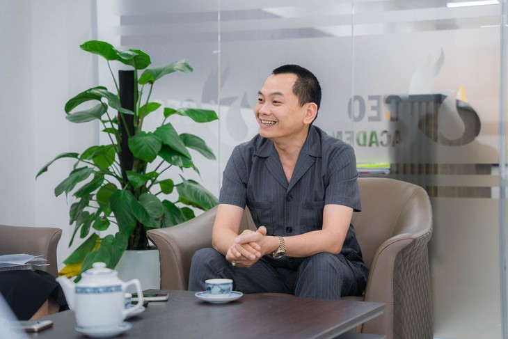 Có nên theo học các ngành "hot"? - Ảnh 2.