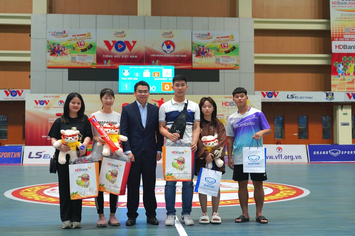 Giải Futsal HDBank 2023: Thay đổi “lịch sử” của giải Futsal VĐQG - Ảnh 4. Giải Futsal HDBank 2023: Thay đổi “lịch sử” của giải Futsal VĐQG - Ảnh 4.