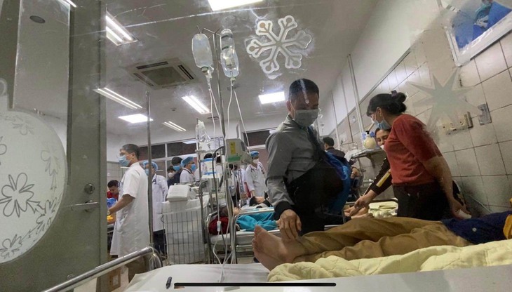Thông tin mới vụ hơn 50 Học sinh tiểu học nghi bị ngộ độc - Ảnh 1. Thông tin mới vụ hơn 50 Học sinh tiểu học nghi bị ngộ độc - Ảnh 1.