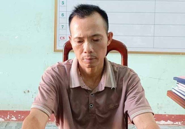 Bắt kẻ nhiều lần làm trò đồi bại với con người tình - Ảnh 1. Bắt kẻ nhiều lần làm trò đồi bại với con người tình - Ảnh 1.