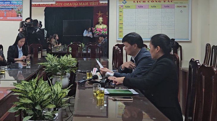 Vụ hơn 50 học sinh nghi ngộ độc khi đi tham quan: Nhà trường lên tiếng về bữa ăn - Ảnh 1. Vụ hơn 50 học sinh nghi ngộ độc khi đi tham quan: Nhà trường lên tiếng về bữa ăn - Ảnh 1.