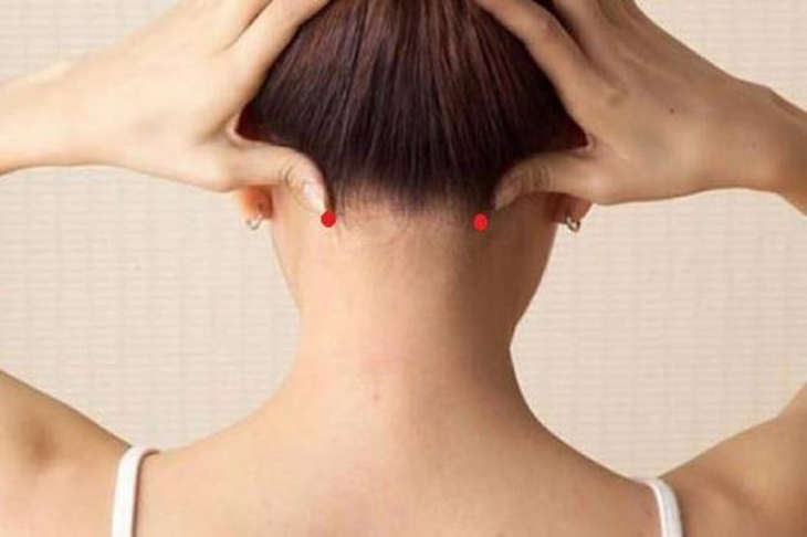 Day bấm huyệt hỗ trợ điều trị viêm mũi dị ứng - Ảnh 4.